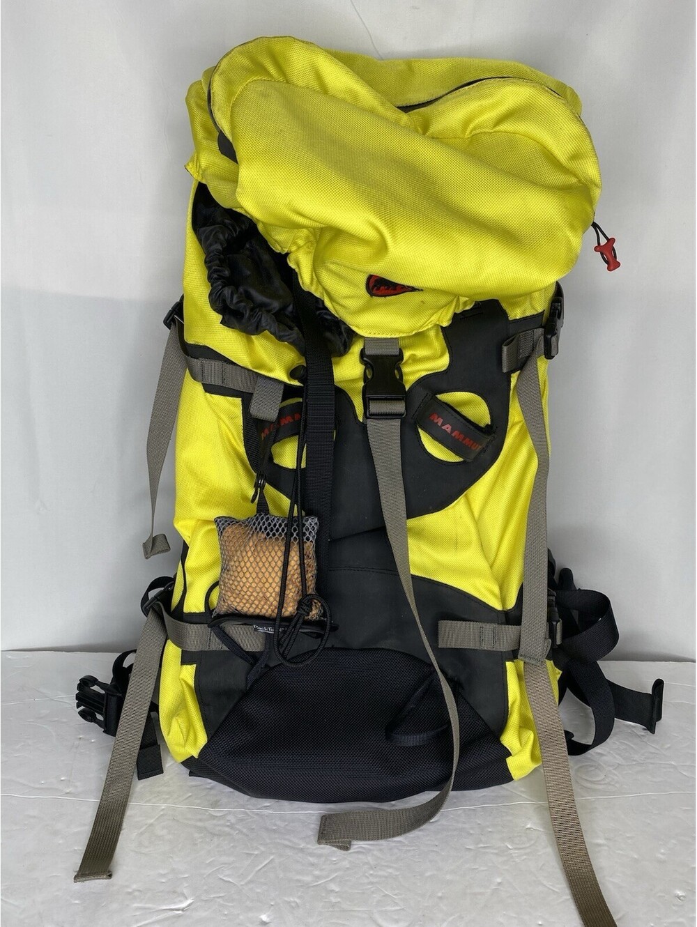 Mammut Flight 35L Backpack Pack Ski Snowboard Daypack Butterfly Yellow Hiking